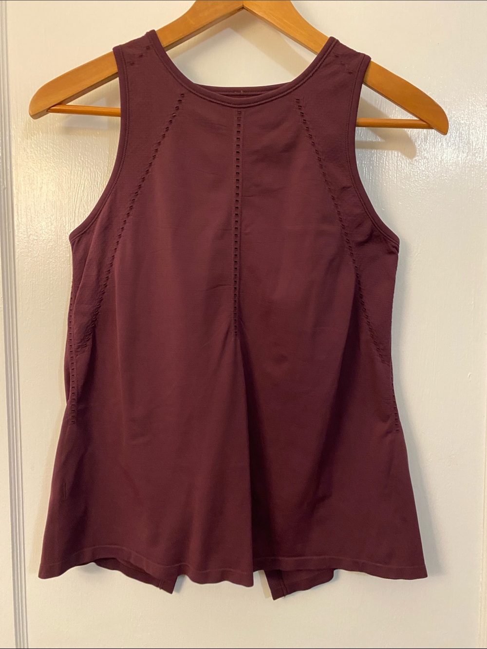 ATHLETA Spiced Cabernet Foothill Tank Top Women’s Small
